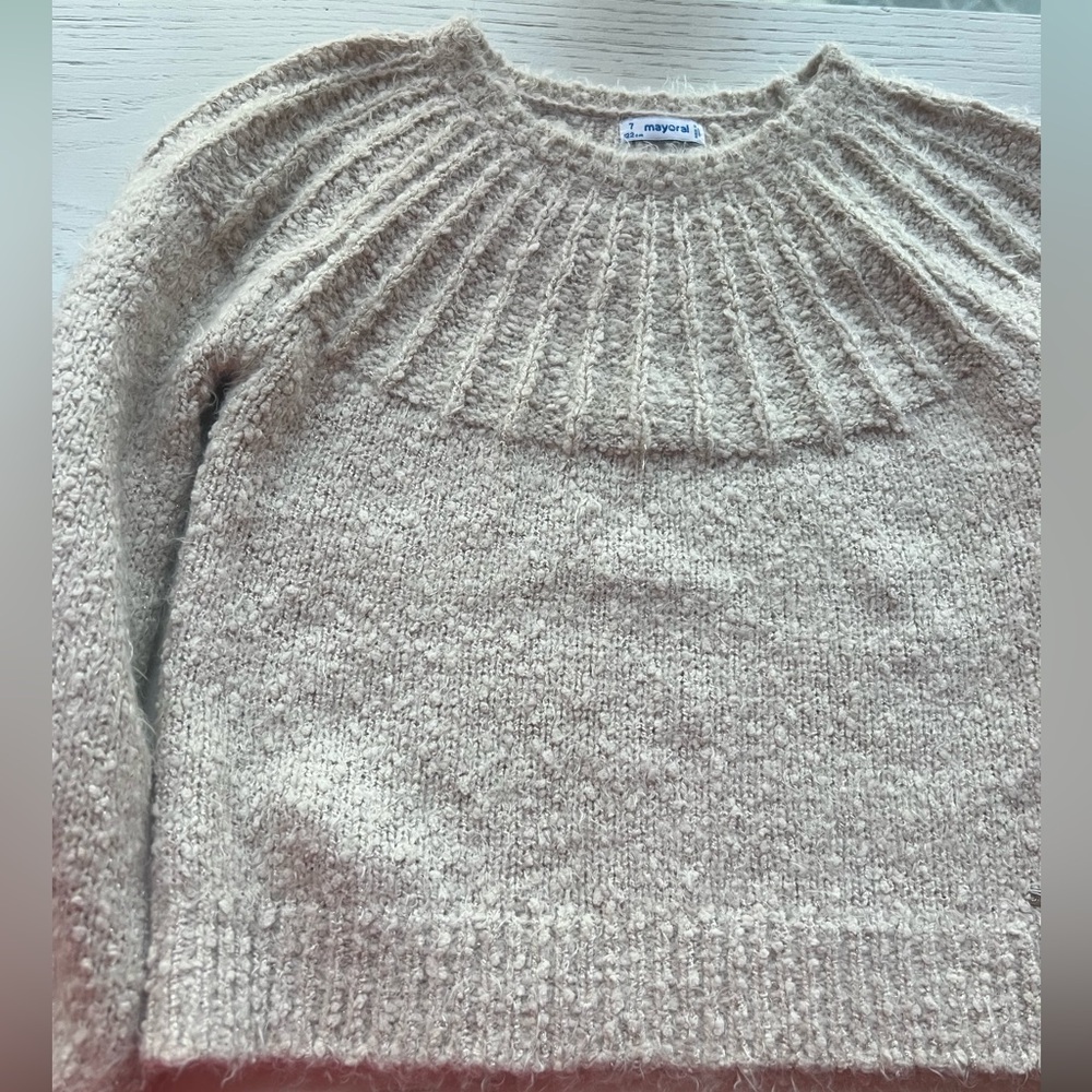 ✨ Mayoral Girls Textured Knit Sweater – Size 7 (122 cm)